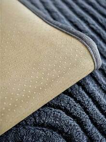 1 Pieza de Colchoneta Gruesa Antideslizante para Mascotas en Auto para Otoño e Invierno, Cojín de Asiento Antideslizante Resistente para Mascotas, con Diseño de Extensión Trasera, Resistente a Mordeduras y Desgaste, Adecuado para SUV, Autos, Camionetas y Otros Modelos, Fácil de Limpiar, Puede Proteger los Asientos del Auto, Compatible con Todas las Razas de Perros, Perros Pequeños, Medianos y Grandes, Colchoneta de Viaje de Poliéster - Multicolor - Ver 7