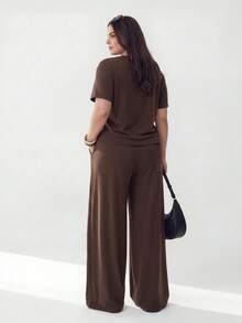 Solavibe Plus Size Women's Solid Color Round Neck Short Sleeve Top And Long Pants Casual Daily Two Pieces Set Vacation Chocolate Brown Summer Formal - Brown - View 2