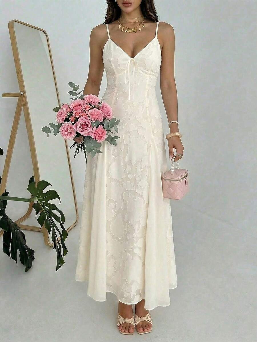 Firerie 女士新款花卉雪纺拼接深V领A字露背性感浪漫吊带长裙，适合通勤、约会、派对、音乐节等场合。
