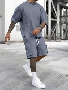 Manfinity Homme 2pcs Men's Solid Color Short Sleeve T-Shirt And Work Shorts Set - Graphite - View 1