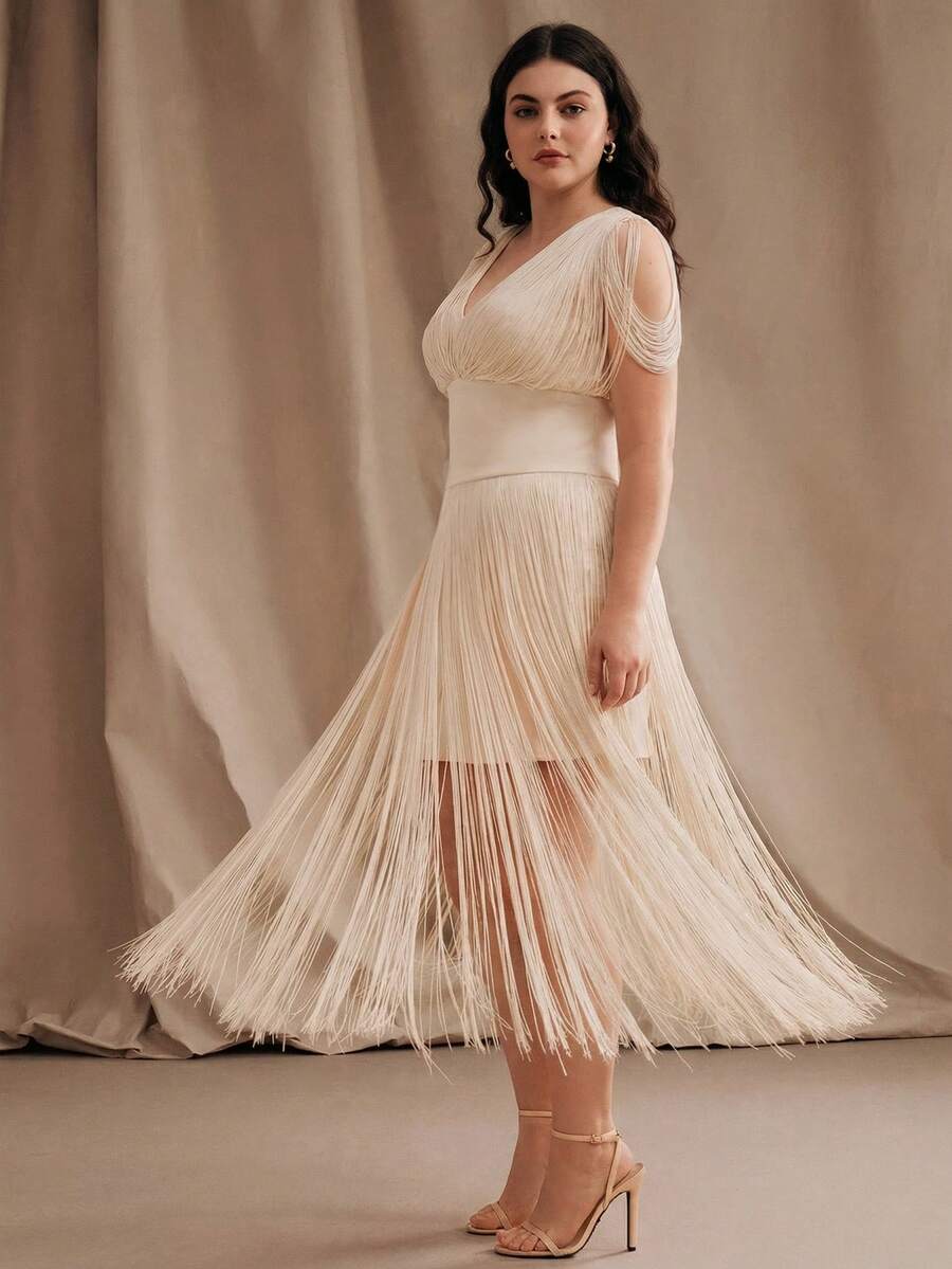 Anewsta Plus Size Women's Solid Color Fringe V-Neck Elegant Party Dress - Apricot - View 1