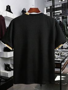 Manfinity Homme Camiseta de punto jacquard de unicolor con textura y ribete dorado acanalado para hombre - Negro - Ver 2