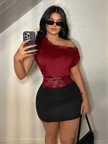 SHEIN SXY 酒紅色優雅蕾絲拼接單肩領口上衣 - 酒紅色 - 查看 8
