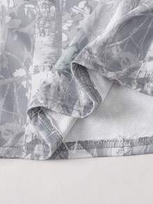 SHEIN 2piezas/Set Camiseta Corta Holgada para Niñas Preadolescentes + Pantalones Cortos Casuales con Cordón en la Cintura y Estampado de Camuflaje, Pantalones Cortos para Niños, Conjunto de Ropa Casual Diaria - Gris - Ver 8