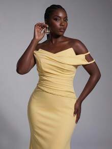 Elitara Plus Size Elegant Luxurious Tube Top Knotted Textured Fabric Dress For Formal - Yellow - View 8