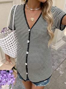 SHEIN Camiseta de manga corta con botones y rayas, versátil y sencilla para maternidad - Negro - Ver 3