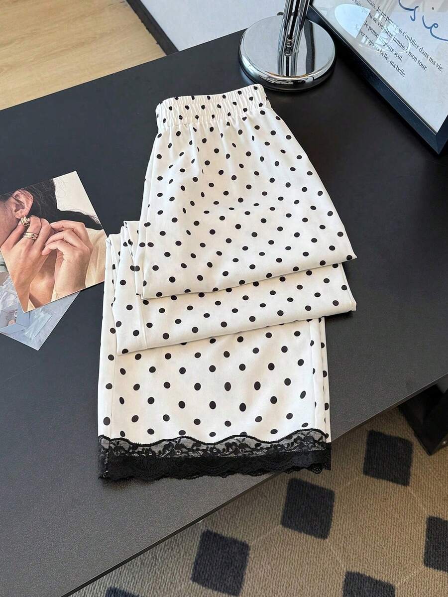 SHEIN PETITE CURVE 大尺碼女款春夏寬鬆休閒日常百搭圓點印花對比蕾絲飾邊設計長褲 - 黑與白 - 查看 1