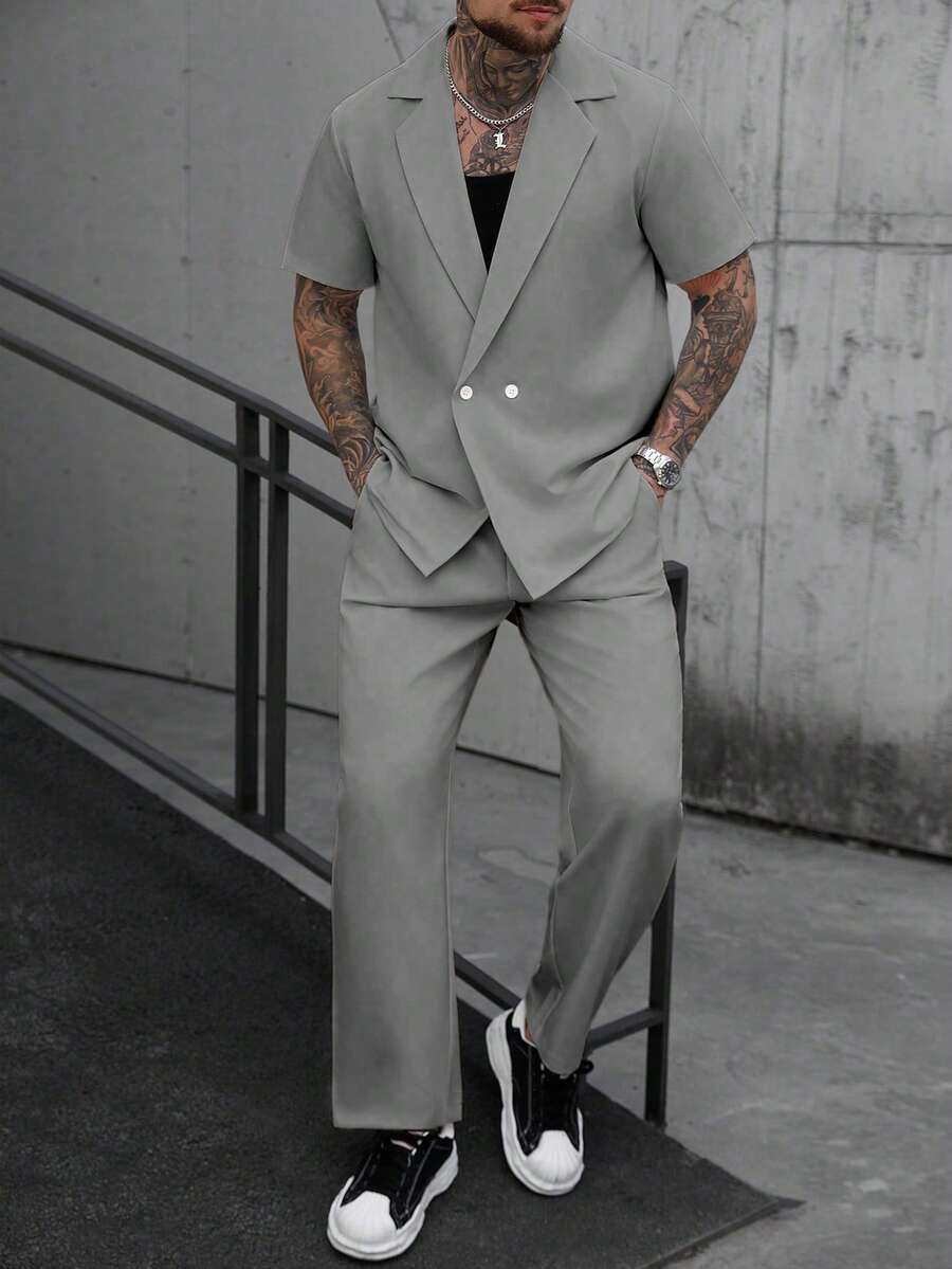 Manfinity CasualCool 男士纯色简约短袖衬衫和休闲工装裤套装 - 深灰色 - 查看 1