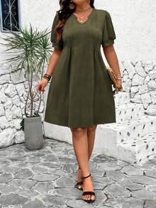 EMERY ROSE Plus Size Women's Solid Color Pleated Vacation Dress For Beach - Army Green - View 4