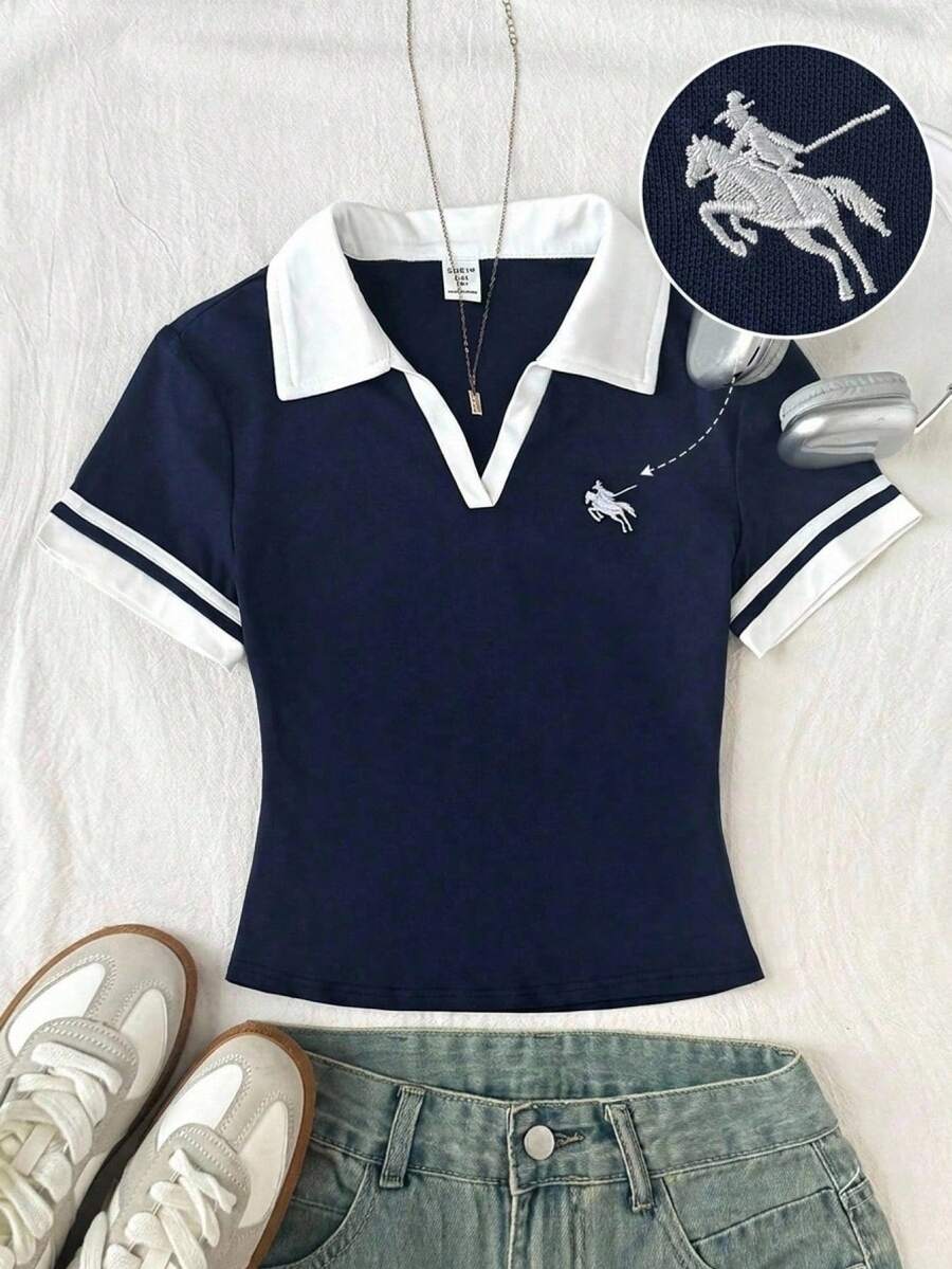 SHEIN Áo thun POLO trẻ em nữ tuổi teen phong cách casual preppy, màu xanh royal phối cổ trắng, dệt kim colorblock, ôm eo, thêu logo nhỏ, tay áo đính ruy băng trang trí, áo top cho bé gái đi học lại - Màu xanh hải quân - Xem 1