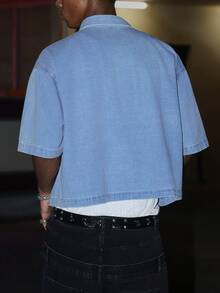 STEELVANCE 男士街頭風休閒多口袋印花刺繡藍色牛仔短袖襯衫，7月4日國慶款 - 淺色水洗藍 - 查看 2