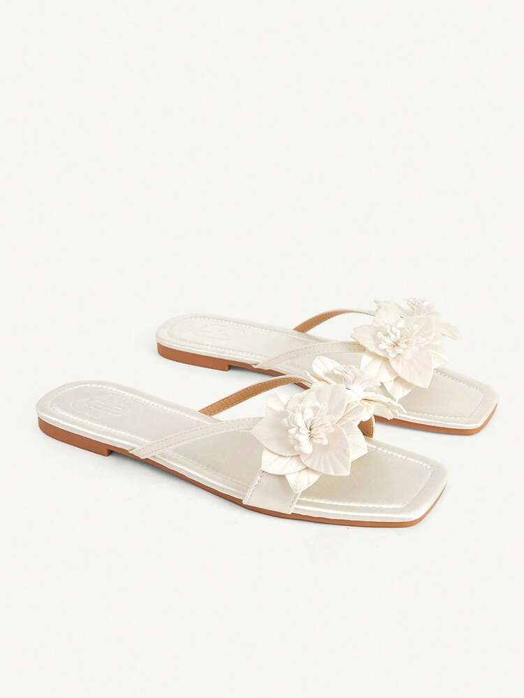 CUCCOO CHICEST New Beige Square Toe Internet Celebrity Flower Fashion Comfortable Women Flat Sandals