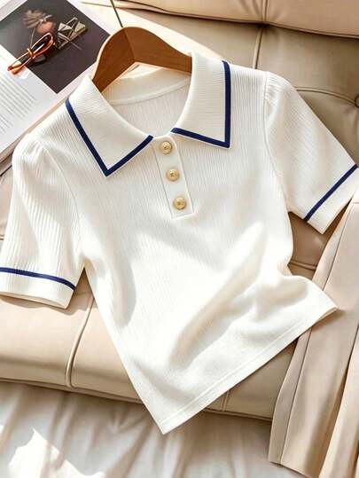 Everyssa 女士翻领纽扣弹力修身短袖 Polo 衫，优雅百搭，适合日常穿着，也适合邮轮、旅行、约会、节日、海滩度假、航海风、音乐节、波西米亚风度假、返校季、婚礼、教师节、母亲节等场合，四季皆宜，白色和蓝色，夏季上衣