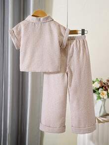 SHEIN Elladie kids 女童小格紋翻領鈕扣休閒襯衫上衣與直筒長褲2件組，適合日常休閒出遊與上學 - 卡其色 - 查看 2