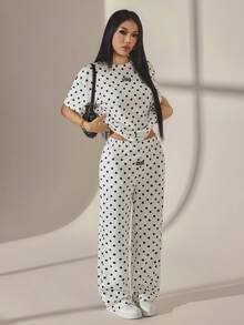 SHEIN PETITE 2026女款春夏新款波點印花寬鬆版型T恤與長褲套裝，適合嬌小女性 - 黑與白 - 查看 9