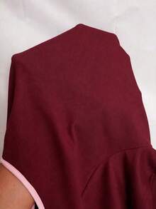 Elenzga Plus Size Women's Fitted Floral Cut-Out Decor Minimalist Short T-Shirt - Burgundy - View 4