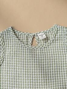 SHEIN 女童清新格紋拼接白色荷葉邊圓領無袖背心上衣與寬鬆短褲2件套，適合日常出遊、玩耍、度假、夏季穿搭，夏季套裝 - 綠色 - 查看 6