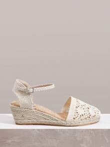 Styleloop Giày sandal đế xuồng nữ quai cổ chân đan dây thừng gai màu nâu, phong cách Bohemian, phù hợp đi chơi, du lịch, đi biển, hẹn hò và mặc hàng ngày, phong cách casual - màu nâu - Xem 1