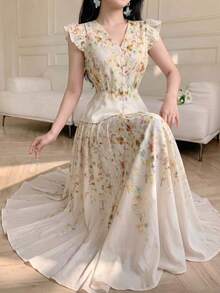 Modelyn Bộ 2 món nữ phong cách Pháp, áo tay cánh dơi bèo nhún họa tiết hoa & chân váy xòe cạp cao, phong cách đi du lịch - Màu vàng - Xem 5