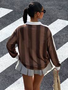 Muchica 女款秋冬休閒拼色長袖 Polo 衫，配拼色棕色領口與條紋袖子，美式學院風 T 恤，適合日常通勤、約會、聚會，適用秋冬夏季、聖誕節、新年、感恩節、派對、婚禮、海灘、畢業典禮，時尚優雅休閒外出穿搭 - 彩色 - 查看 2
