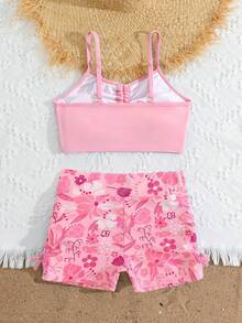 SHEIN 青少年女孩比基尼套裝，青少年女孩泳衣套裝，休閒度假風，紫色熱帶花卉印花泳衣，針織面料，胸前褶皺設計，褲子兩側蝴蝶結裝飾，純色肩帶上衣搭配印花短褲，時尚休閒精緻華麗淑女風，適合游泳、夏季度假、海灘、海邊、游泳池、夏季派對、休閒度假 - 粉色 - 查看 2