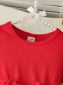 SHEIN Vestido elegante y dulce de punto acanalado rosa con manga corta de casquillo para niñas bebé, con vestido de malla floral 3D y cinturón de cintura, lindo conjunto elegante de verano para vacaciones y fiestas - Rojo - Ver 7