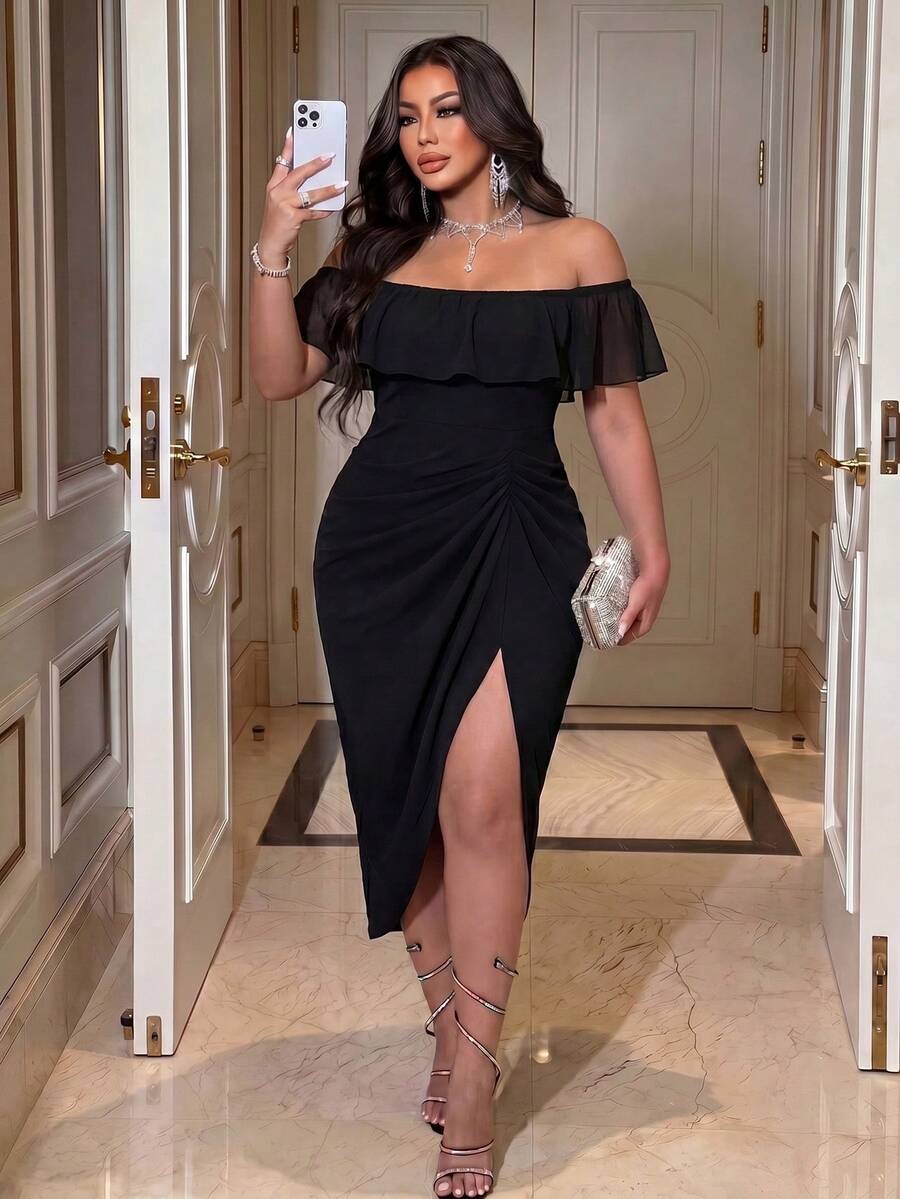NU&NOW Vestido de mujer talla grande con volantes, hombros descubiertos, manga corta, cintura ceñida, bajo fruncido y abertura - Negro - Ver 1