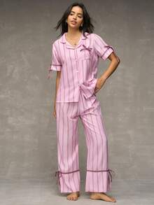 SHEIN 条纹印花翻领撞色休闲家居服短袖上衣和裤子套装（女款） - 粉色 - 查看 7