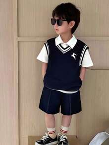 SHEIN 3件套男童舒适百搭日常休闲时尚学院风撞色拼接藏蓝色背心短裤搭配白色针织Polo衫，适合春夏季节、日常生活、运动、校园活动、聚会、节日庆典、演出、摄影、返校季等场合。 - 藏蓝色 - 查看 2