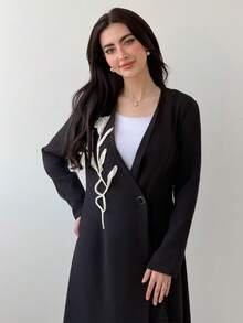 Yasmeen Edit Yasmeen Edit 1pc Women's 3D Flower Decor Abaya With Single Button, Elegant Maxi Full Length Modest Long Sleeve Abayas, Robe Black - Black - View 6