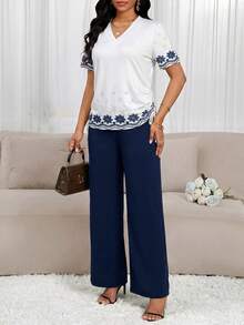 SHEIN Lady 女士花卉刺绣V领短袖上衣和裤子休闲两件套 - 彩色 - 查看 5