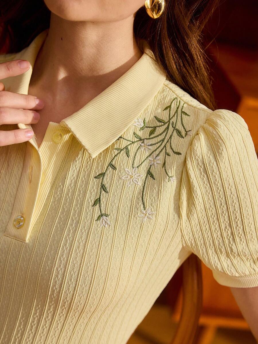 Vintamour Camiseta polo elegante vintage para mujer, de punto jacquard con textura, estampado floral pequeño, bordada, con botones, casual para ir al trabajo, vacaciones y días festivos - amarillo ganso - Ver 1