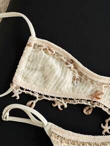 Swim Mod Set Baju Renang Bikini Putih Bertekstur Seksi untuk Liburan Pantai Wanita, Set Bikini Mikro Dua Potong Motif Kerang dan Bintang Laut dengan Rumbai, Bawahan Segitiga Potongan Tinggi - Putih - View 5