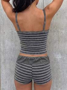 SHEIN EZwear 夏季條紋飾邊細肩帶背心與短褲套裝 - 彩色 - 查看 2