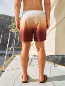 Manfinity VDAYZ Pantalones cortos de playa para hombre con cintura de cordón, color degradado y bolsillos, para vacaciones - Óxido marrón - Ver 6