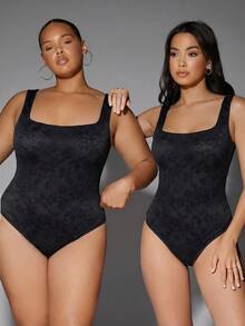 Silquee Bodysuit Wanita Seksi Berenda Modis Serbaguna dengan Leher Persegi - Hitam - View 5
