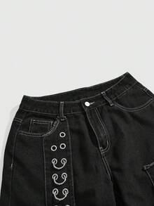 ROMWE Grunge Punk Quần short denim dáng rộng phong cách đường phố Y2K Punk với đinh tán kim loại và khoen cài, thêu hình chữ thập. - màu đen - Xem 3