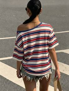 SHEIN EZwear Casual Minimalist All-Over Print Off-Shoulder Loose Short Sleeve T-Shirt For Women,Summer Top - Multicolor - View 2