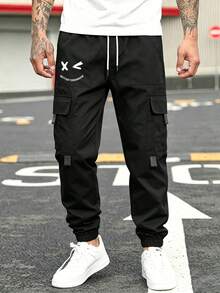 Manfinity Hypemode Loose Men's Expression Print Flap Pocket Drawstring Waist Cargo Pants, Fall - Black - View 3