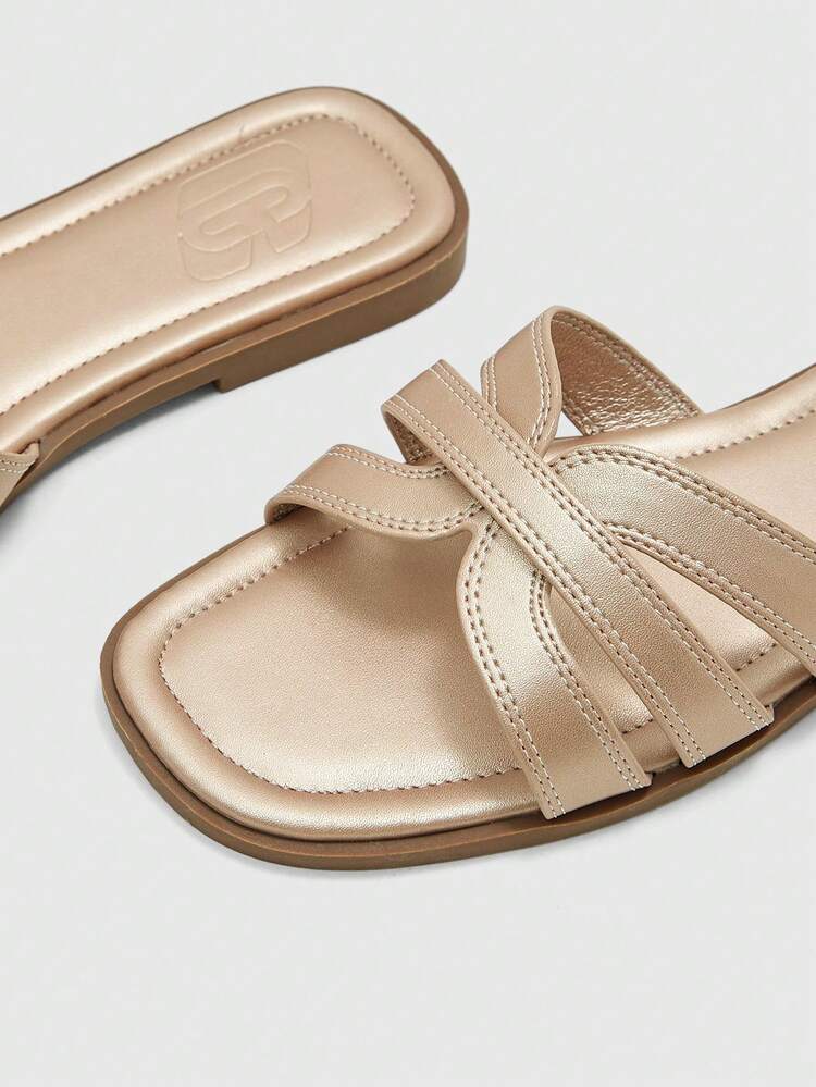 CUCCOO BIZCHIC Summer New Golden Beach Vacation Casual Ladies Flat Sandals