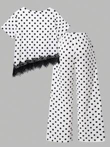 SHEIN 1套女童圓點蕾絲拼接T恤套裝 白色圓領短袖不對稱上衣 + 黑色圓點寬腿褲 2件組休閒舒適兒童服飾 - 黑與白 - 查看 2