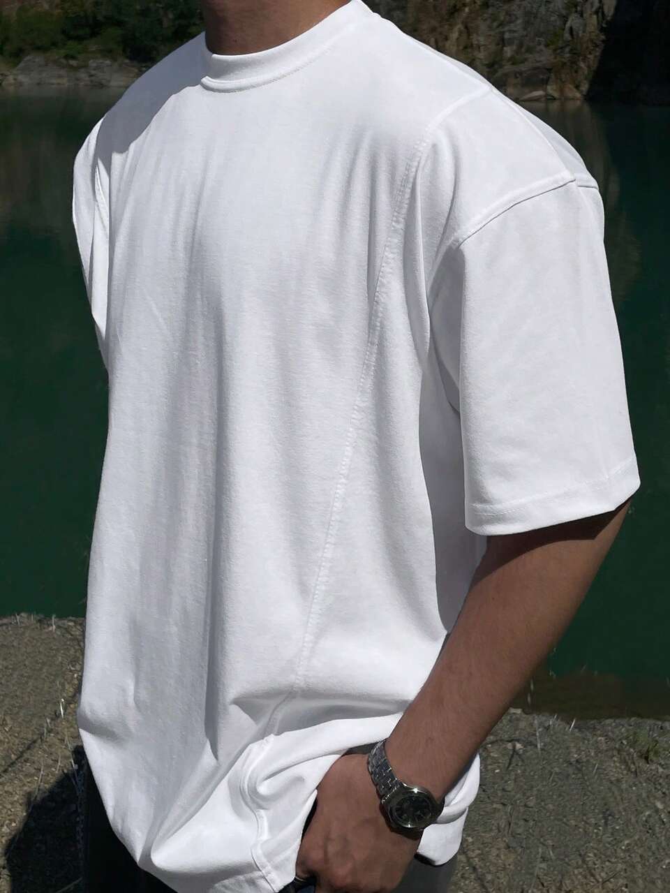Men's Solid Color Dropped Shoulder Short Sleeve Crew Neck Minimalist T-Shirt Summer Versatile