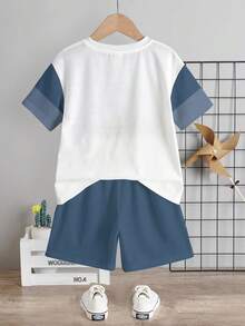 Young Boy Casual Simple Short Sleeve Crew Neck T-Shirt And Shorts Set Suitable For Summer, Classic Cool Square Split Pattern Print, Cool Exquisite Small Logo Text Pattern Print - Multicolor - View 4