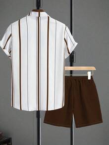 Manfinity Homme 2pcs Men's Vertical Striped Short Sleeve Shirt And Shorts Set, Summer, Cozy Outfits - Coffee Brown - View 2
