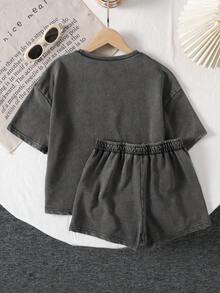 SHEIN Tween Girl Casual Summer Round Neck Short Sleeve Loose T-Shirt + Straight Leg Shorts Gray Distressed Washed Loose Set - Light Grey - View 2