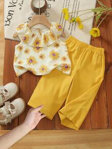 SHEIN Playful Pals 2件組女嬰夏季新款甜美田園風3D花朵印花（黃色花瓣紫色花蕊）無袖背心上衣 & 亮黃色寬腿褲套裝，甜美花卉上衣 + 垂墜質感長褲，清新透氣，讓您的寶寶化身花園公主，適合派對、親子活動、日常穿著、開學季 - 黃色 - 查看 4