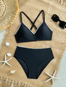 SHEIN Bikini-Sets für Tween Mädchen, einfach und cool, klassisch in Schwarz mit weißer bestickter Muschelverzierung, Neckholder-Träger + kontrastfarbiger Triangel-Bikinihose mit hoher Taille, 2 Stücke Set, Strickstoff, modisch, lässig, elegant, geeignet für Schwimmen, Sommerurlaub, Strand, Pool, Party, Feiertage - Schwarz und Weiss - Übersicht 4