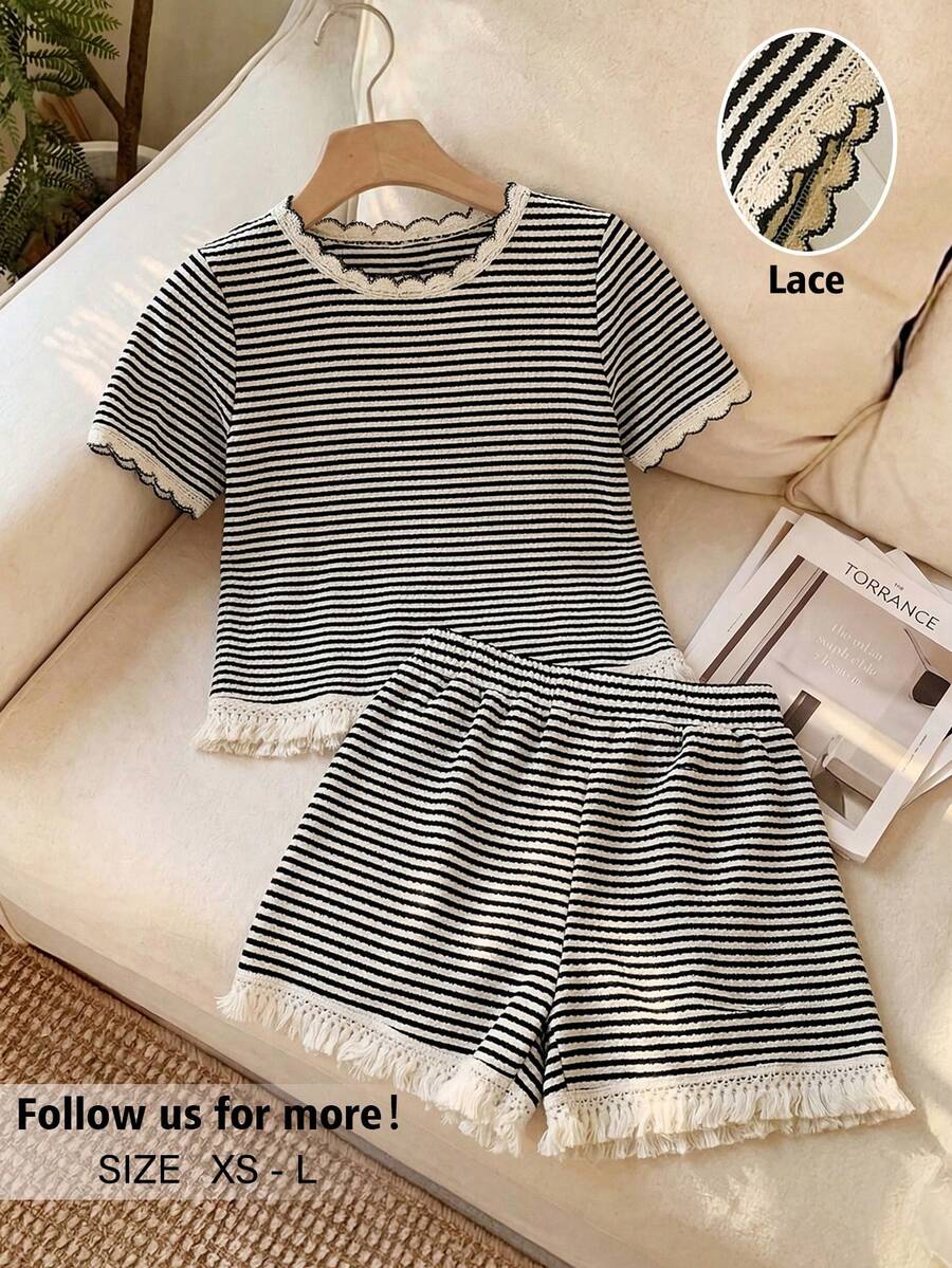 CosyJoli Bộ đồ nữ thường ngày 2 mảnh, mùa xuân/hè, áo thun và quần short kẻ sọc đen trắng ôm dáng. - Đen và trắng - Xem 1