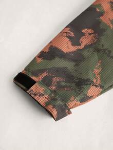 WanderVale Allover Print Flap Pocket Zip Up Jacket Sports - Army Green - View 5