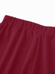 Sweetra Celana Panjang Wanita Model Kaki Lebar dengan Desain Gesper Logam di Pinggang - Burgundy - View 4
